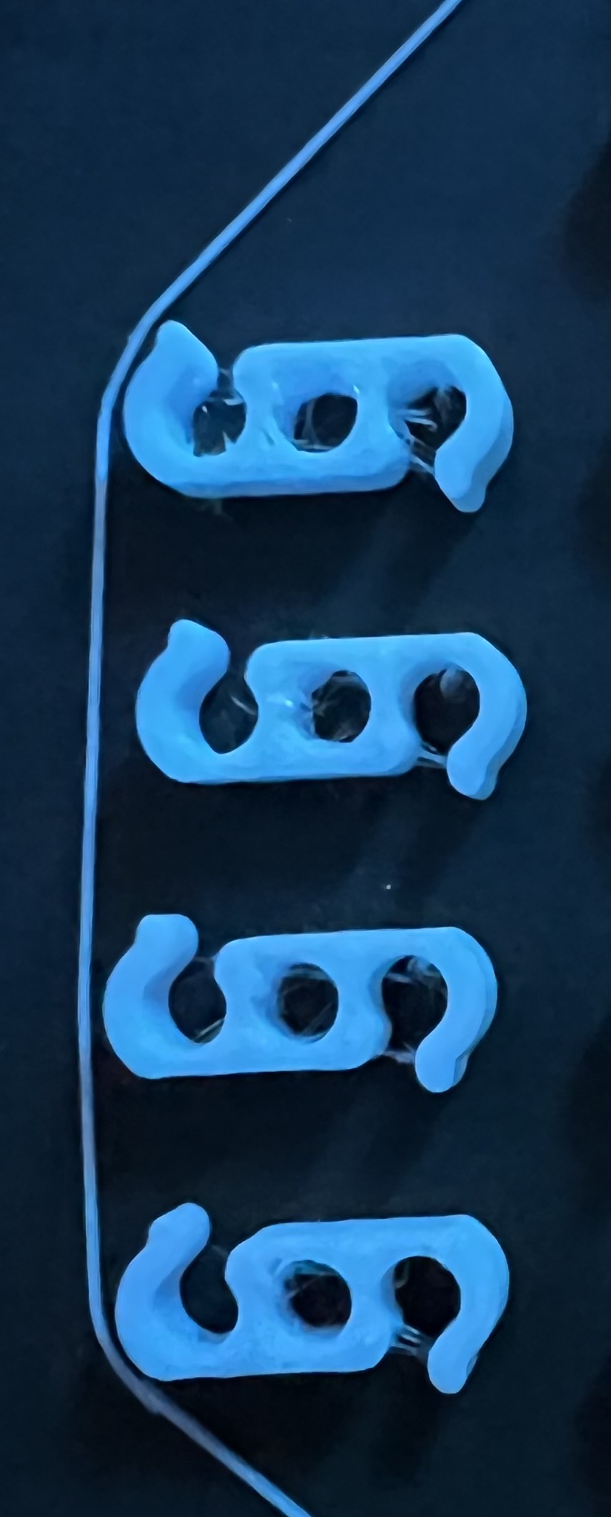 Cableclip Kabelclip z. B. USB 4mm Kabel mit Fusion360 Modell — thumbnail 3