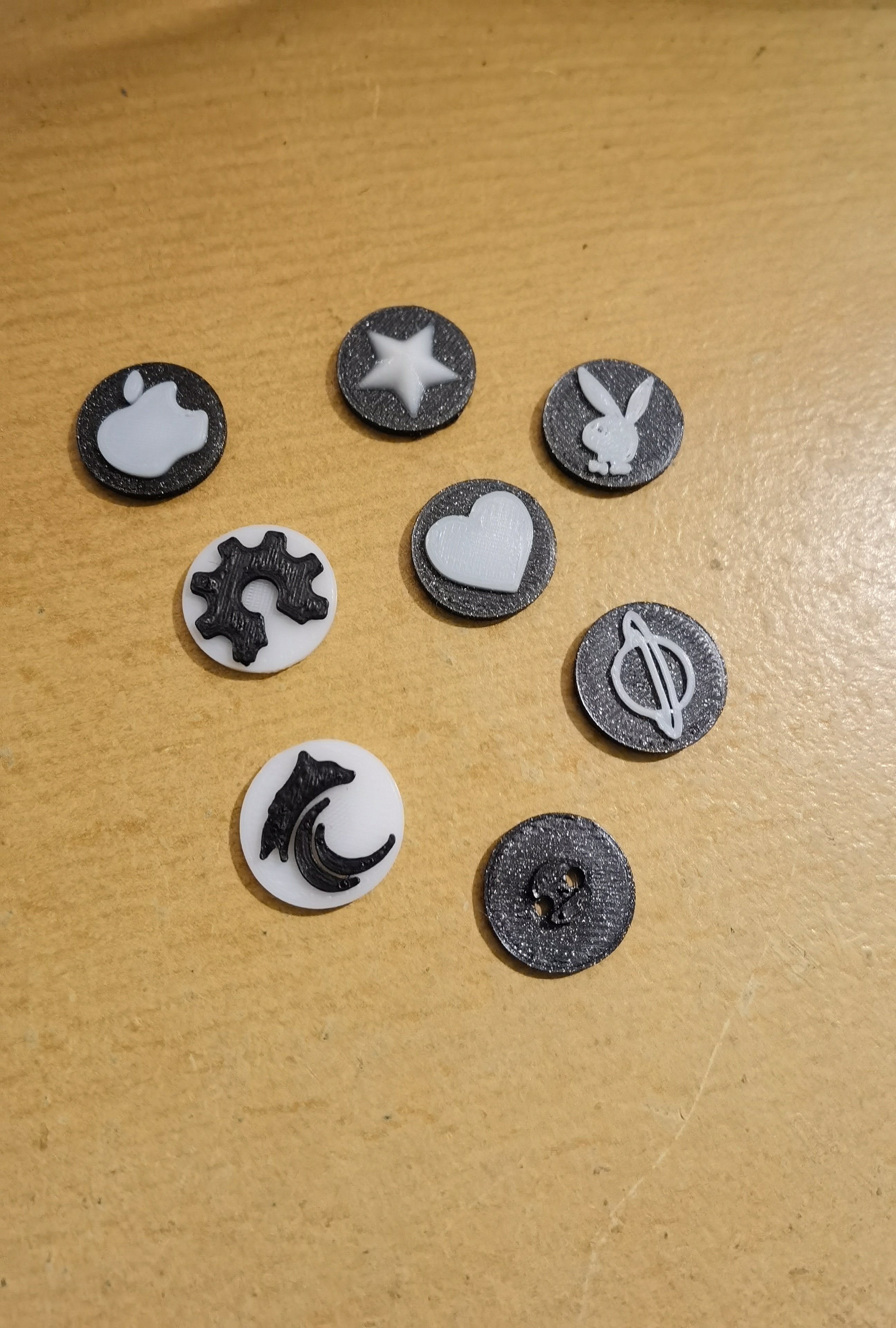 Modular customizable button