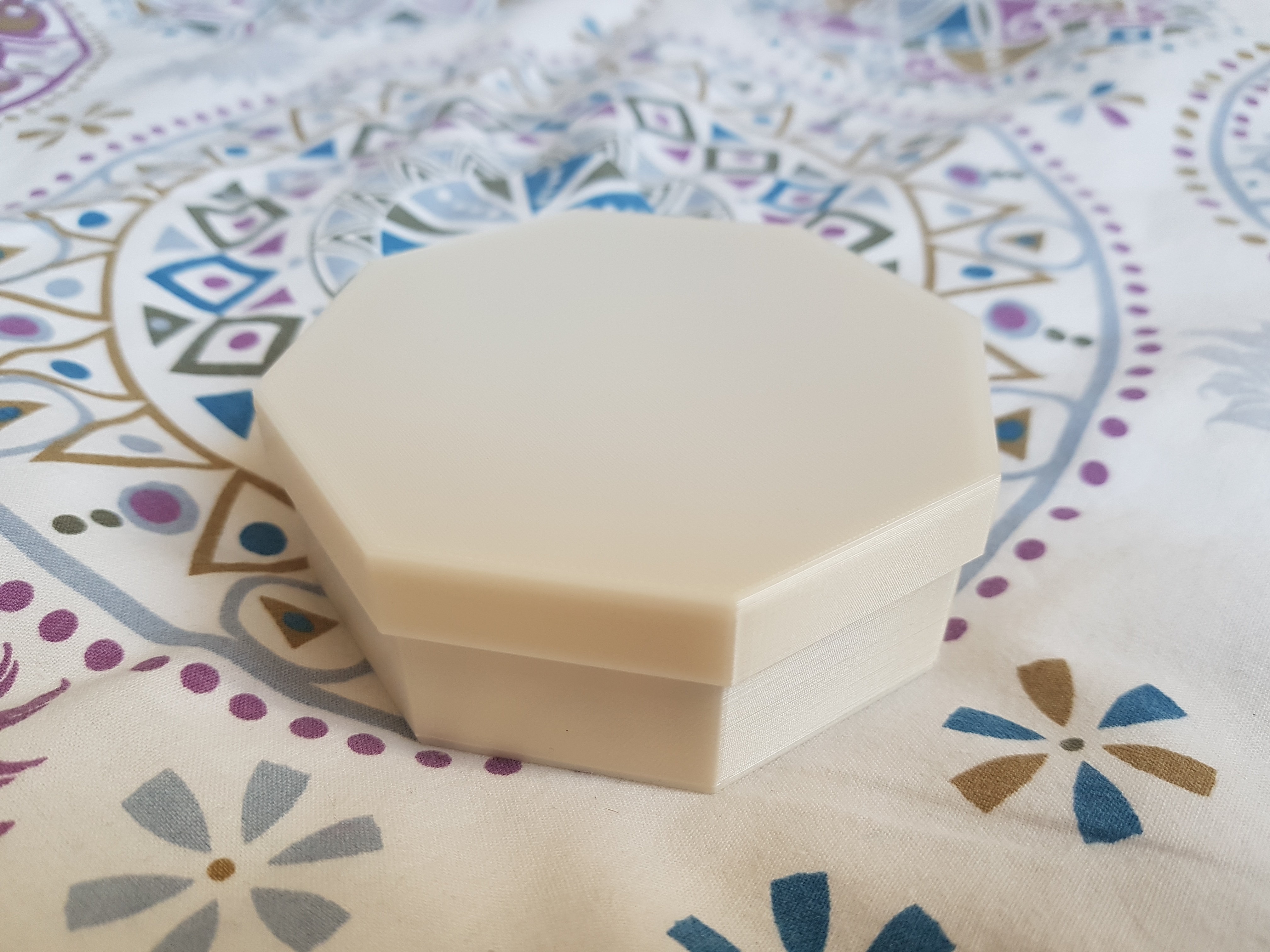 Octagonal boxes for anti-insect essential oil diffuser — thumbnail 4
