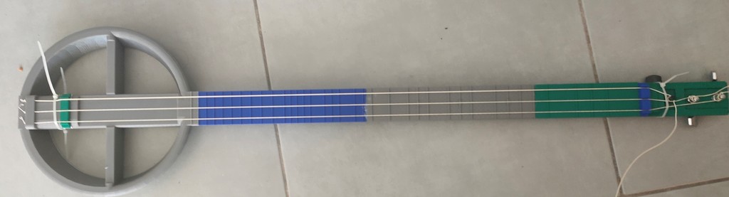 Saz Baglama (3 strings - 67cm)