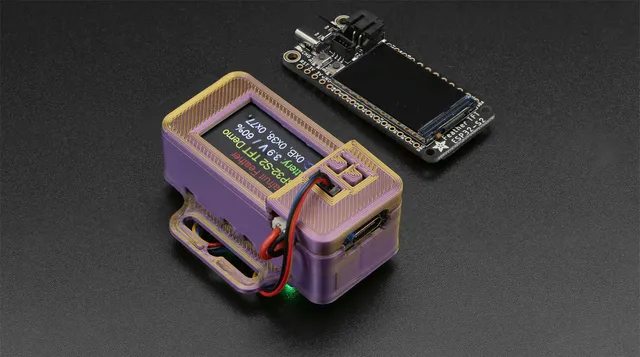 ESP32-S2 Feather TFT STEMMA Case