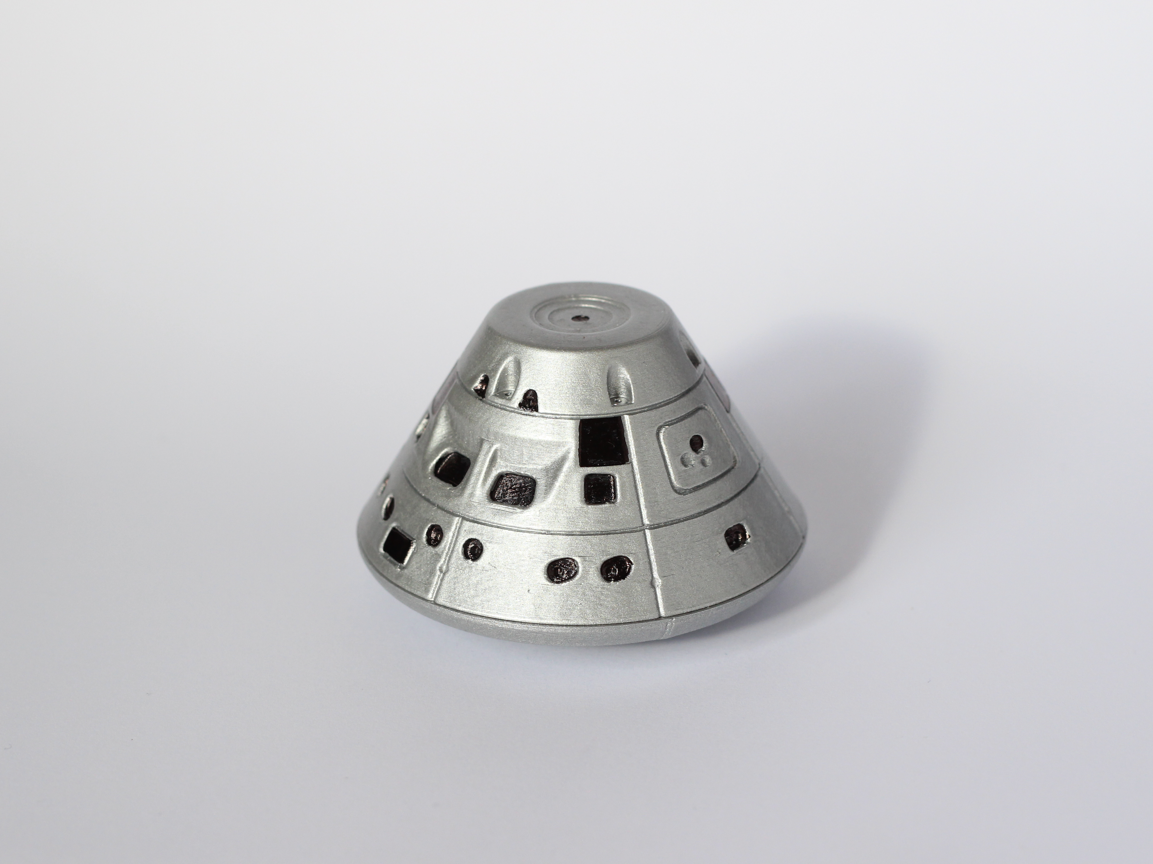 Orion Spacecraft 1:100 – Part 1: Crew Module