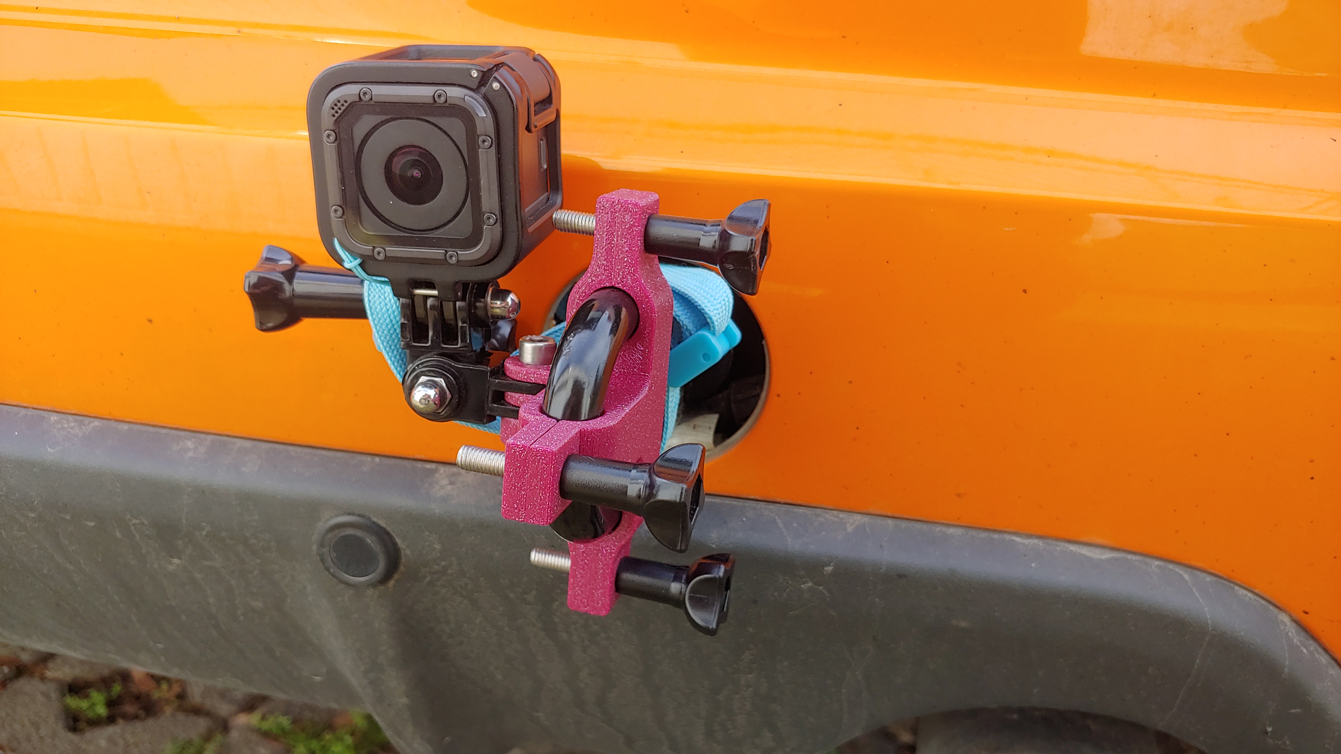 GoPro Car Tow Hook/Hitch Mount Ford Focus MK2