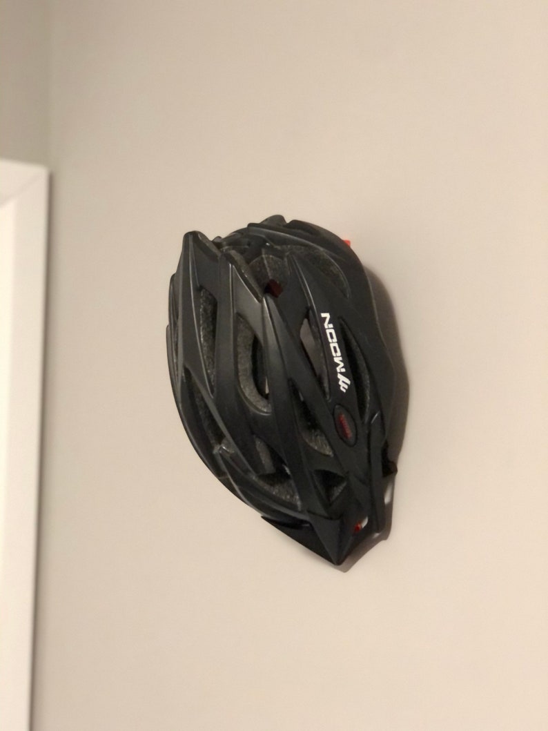 Miniatura 6 do modelo 3D Customizable Pattern Helmet Hanging Hook