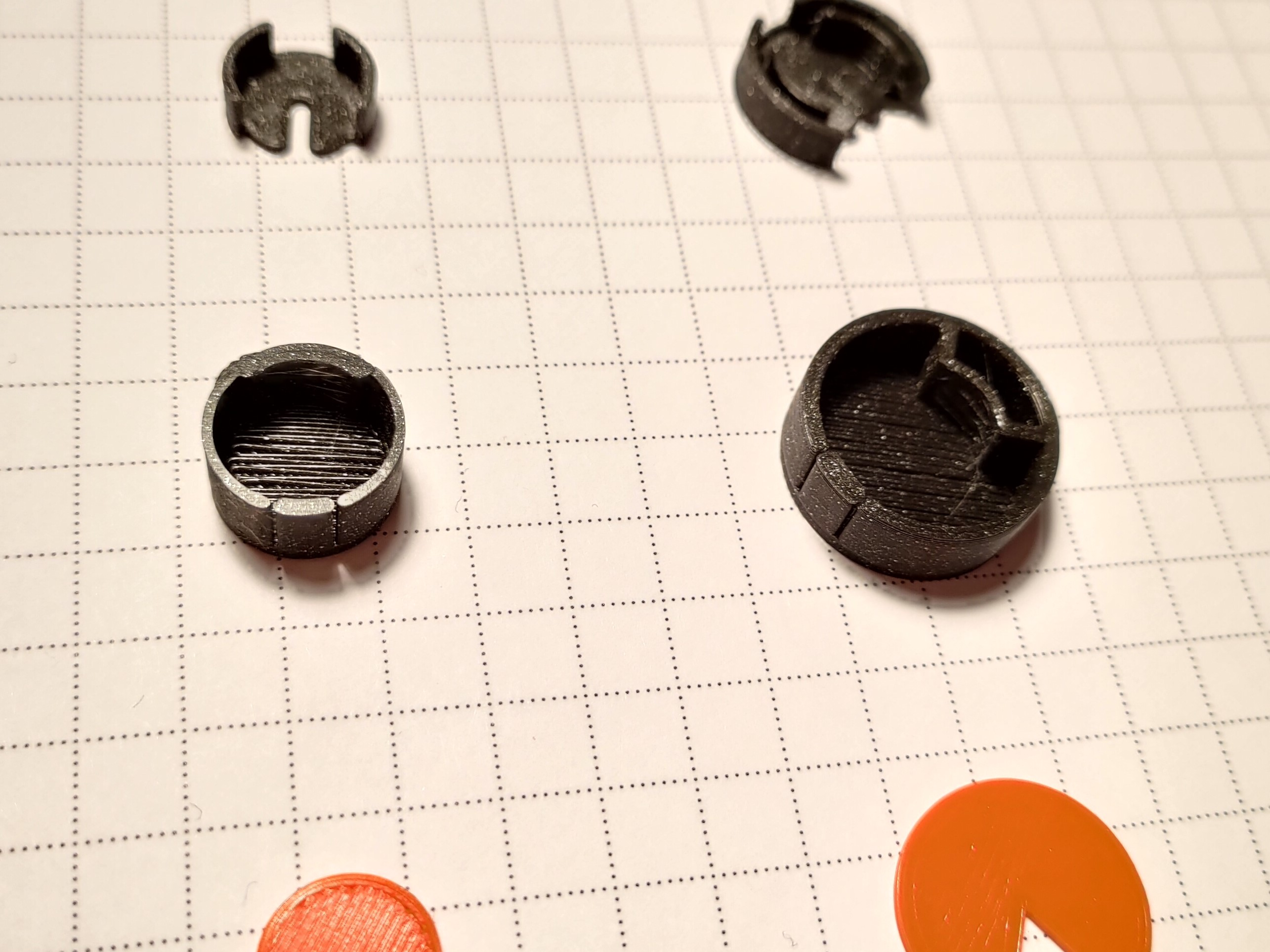Pacman button covers / Pacmanovské krytky knoflíků MK1 by Honzinator ...