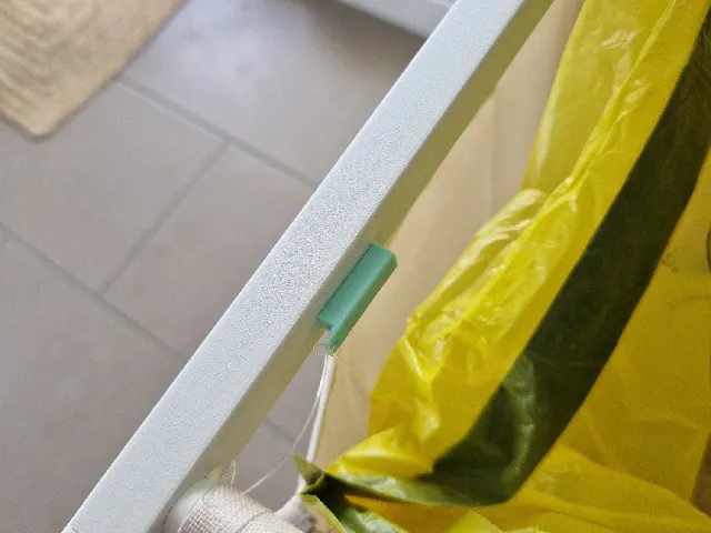 Magnet Holder for Trash Bags