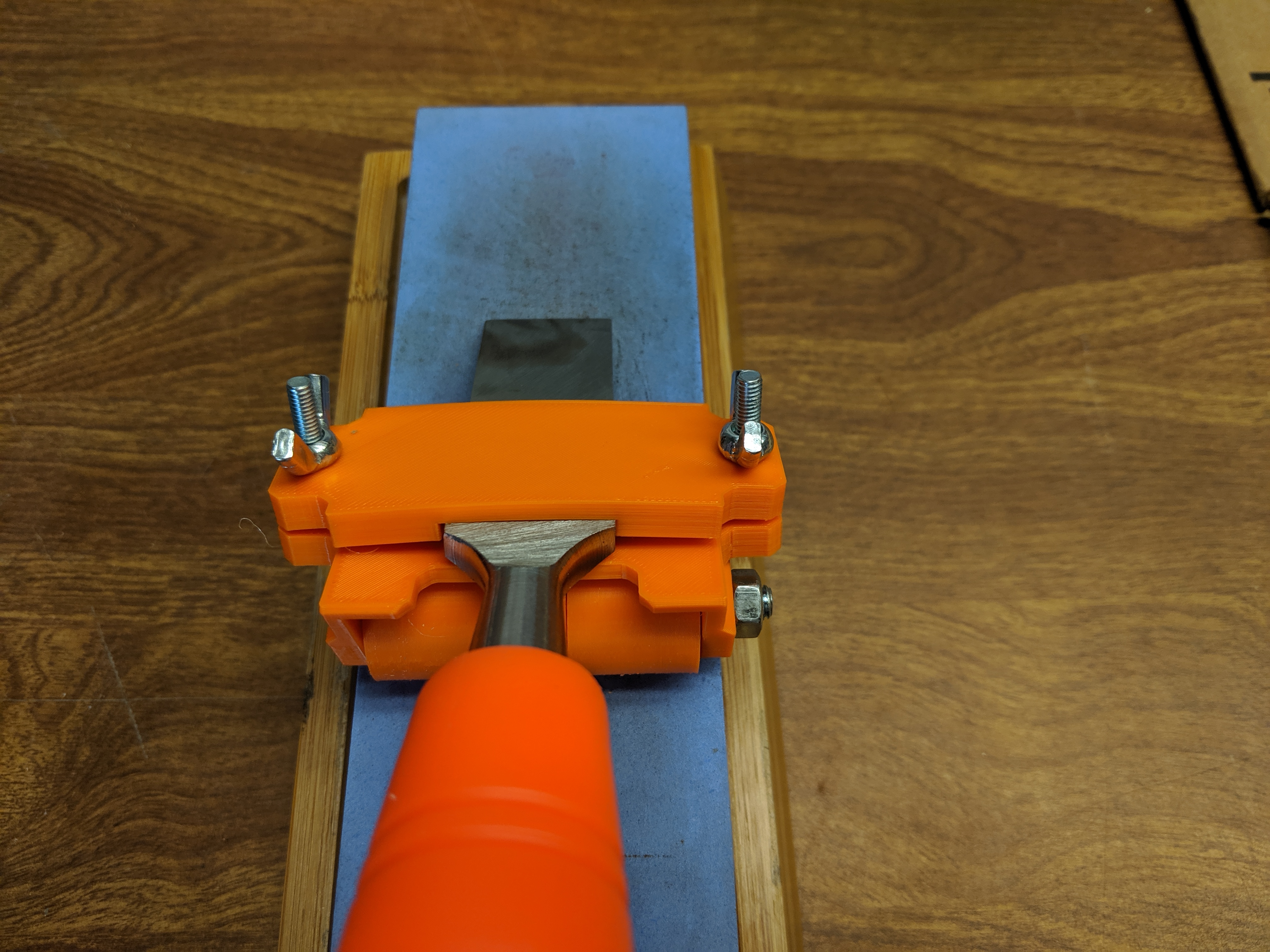 Miniatura 4 do modelo 3D Compact Chisel Sharpening Jig