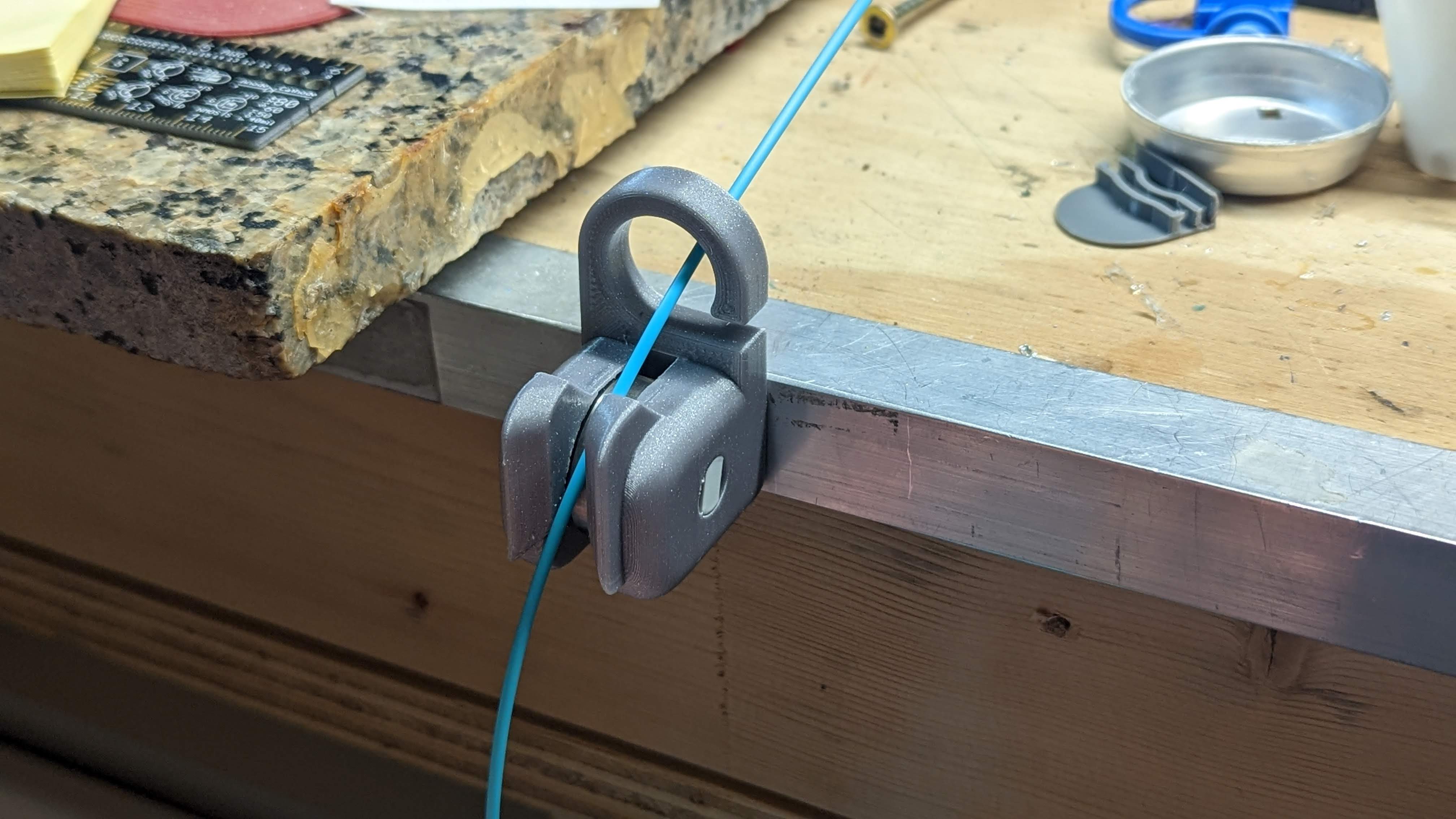 Filament Guide with 608 Bearing for Table Corners