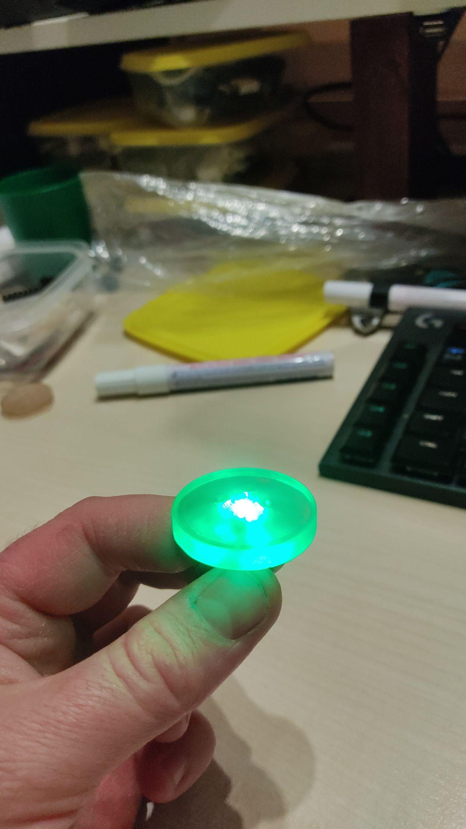 Miniatura 4 do modelo 3D Led coat Button
