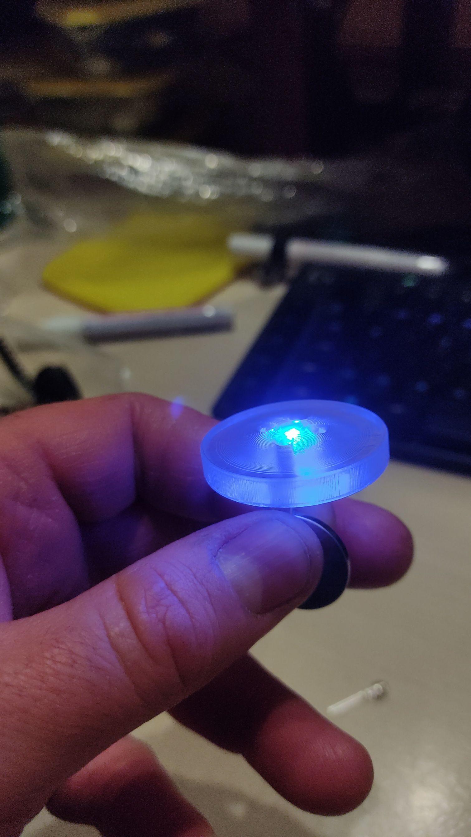 Miniatura 6 do modelo 3D Led coat Button