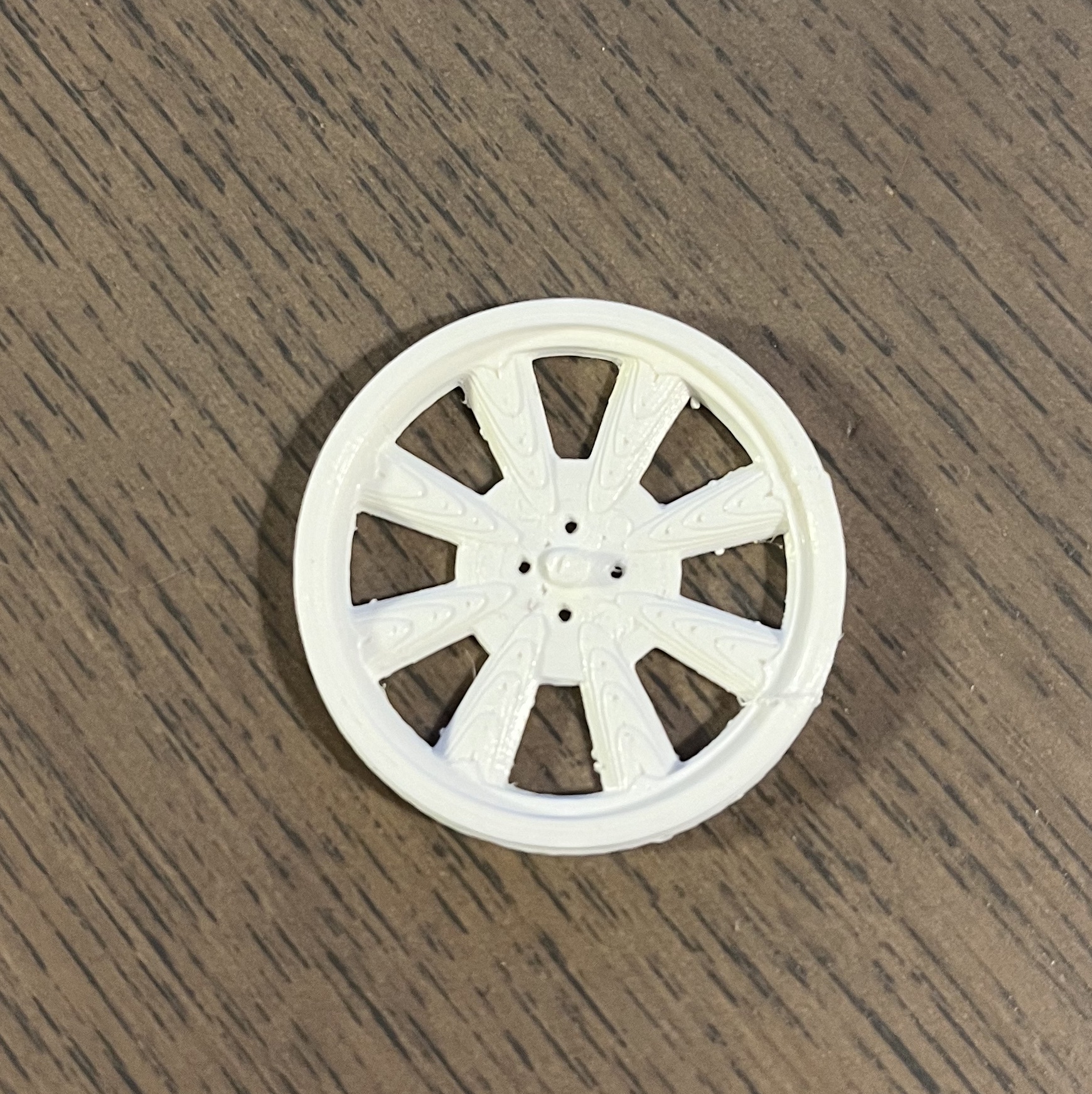 Wagon wheel button