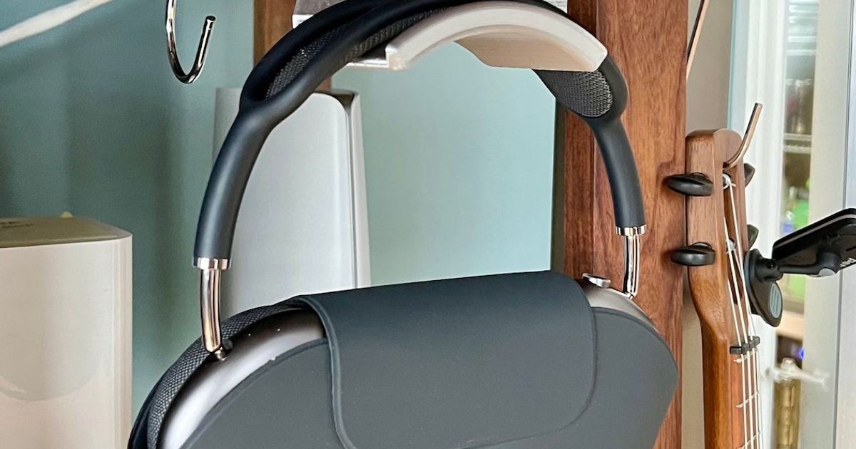 Headphone Holder for Uplift Adjustable Desk by Desmodromic Download