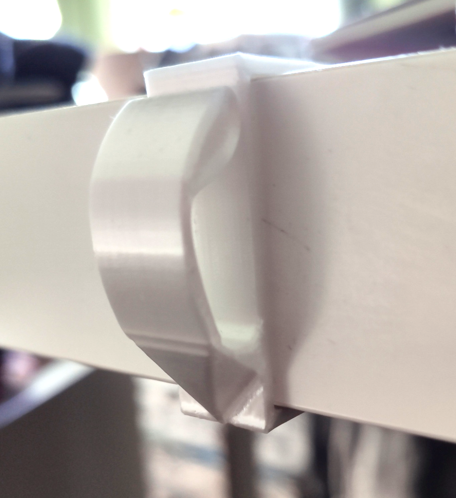 Miniatura 2 do modelo 3D Parametric Everything Table Hook