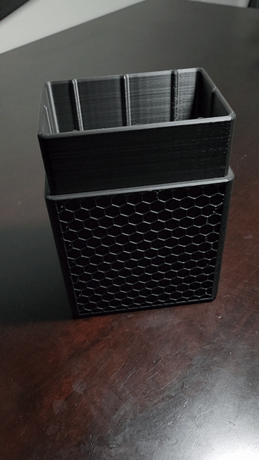 Miniatura 2 do modelo 3D Hex Pattern Tactical Container