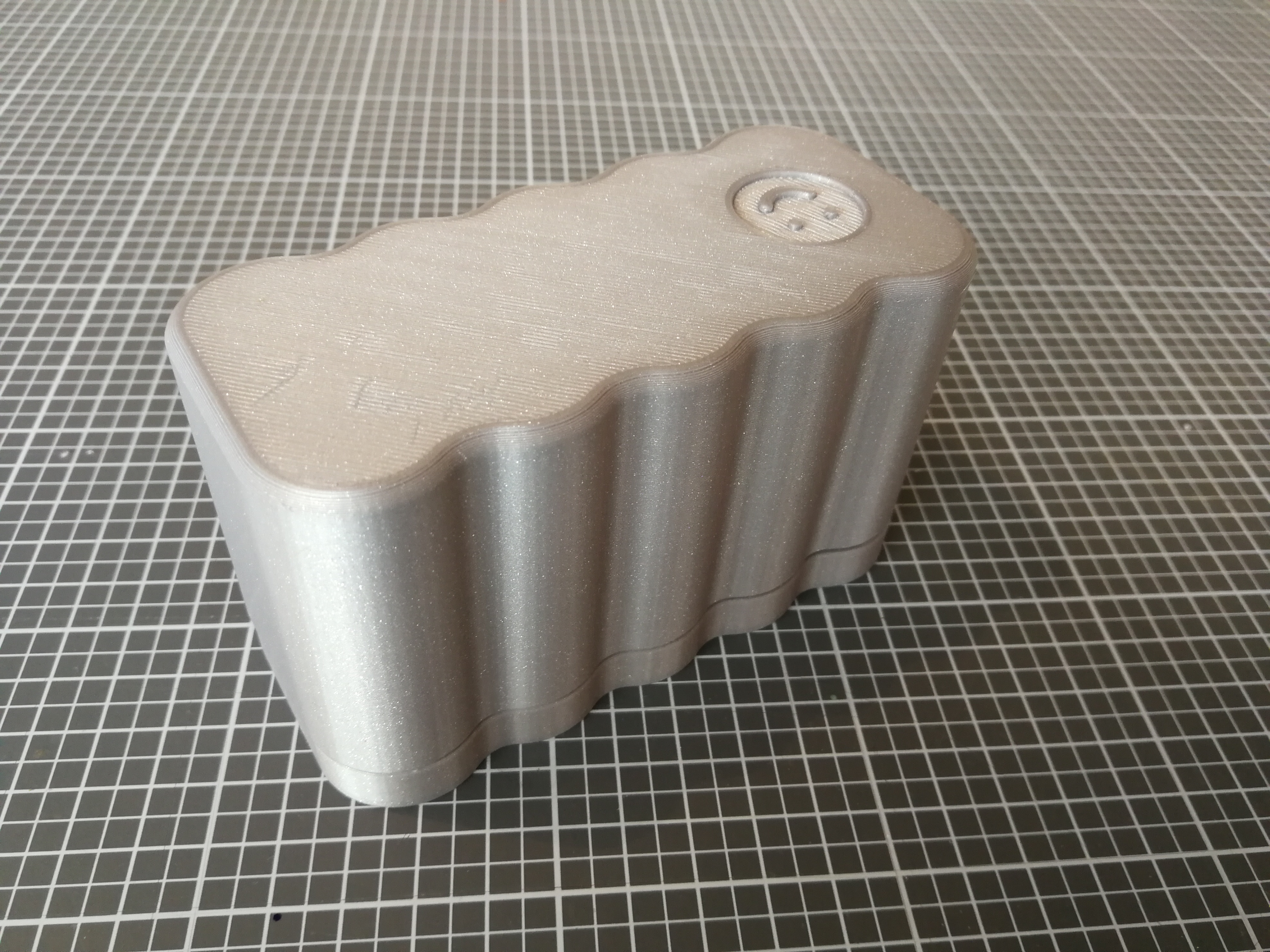 Miniatura 2 do modelo 3D Sewing Thread Box (rectangular)
