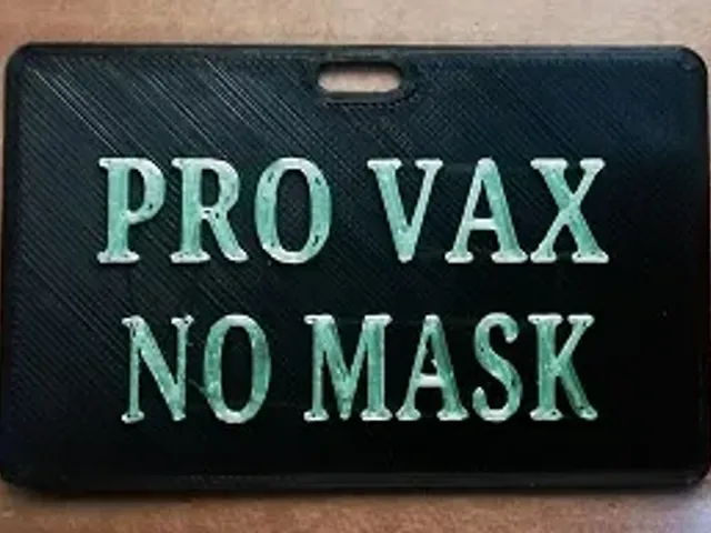 pro vax no mask badge