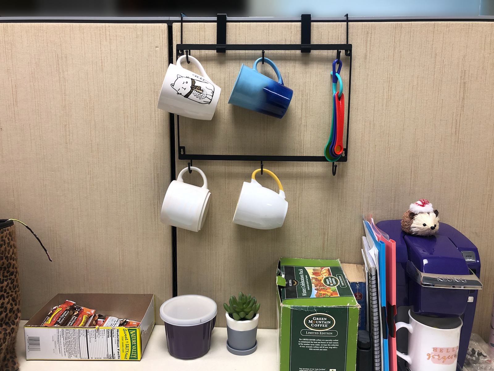 Cubicle Hooks