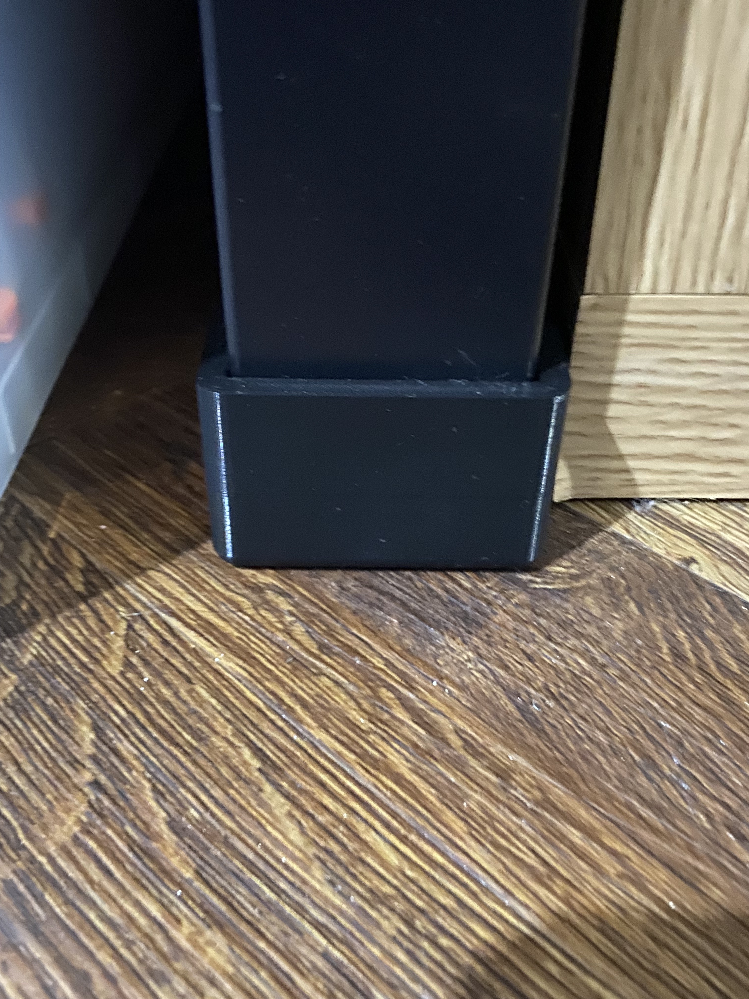 Simple Ikea Lack 20mm Riser