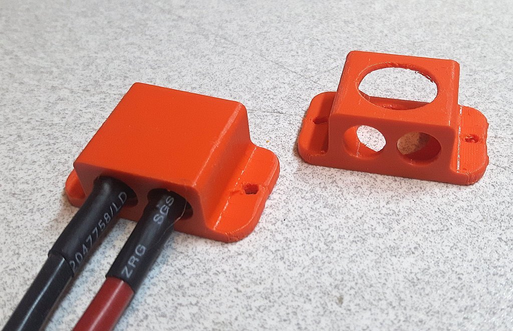 Miniatura 3 do modelo 3D XT90 plug holder mount