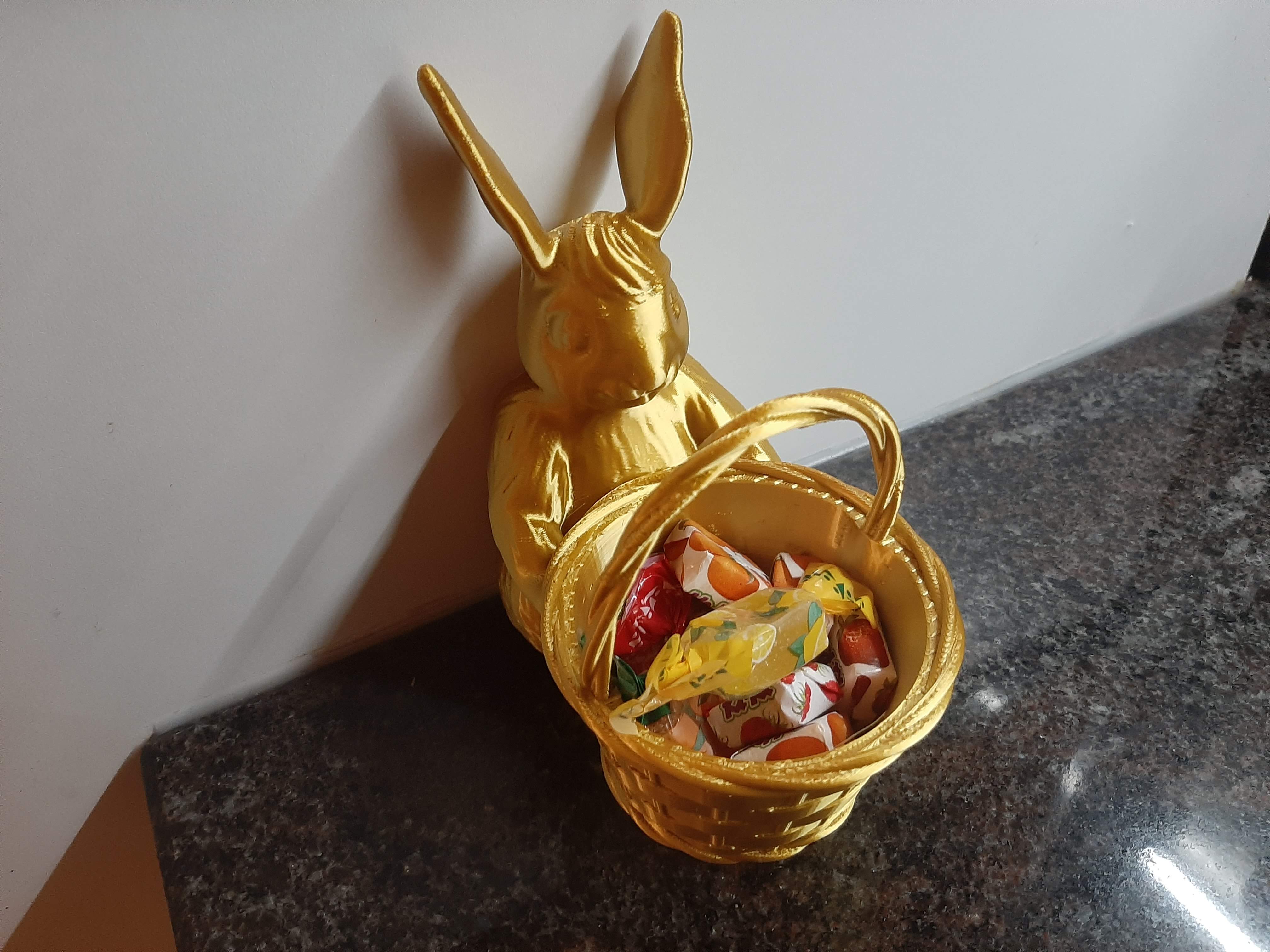 Easter bunny with a basket