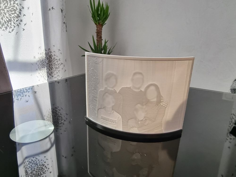 Lithophane Frame Stand Curved By Cedric Download Free Stl Model 4398