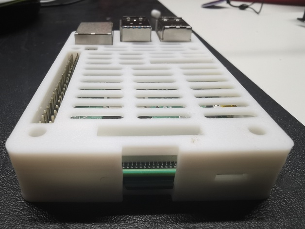 Miniatura 3 do modelo 3D Raspberry PI 4 minimal case