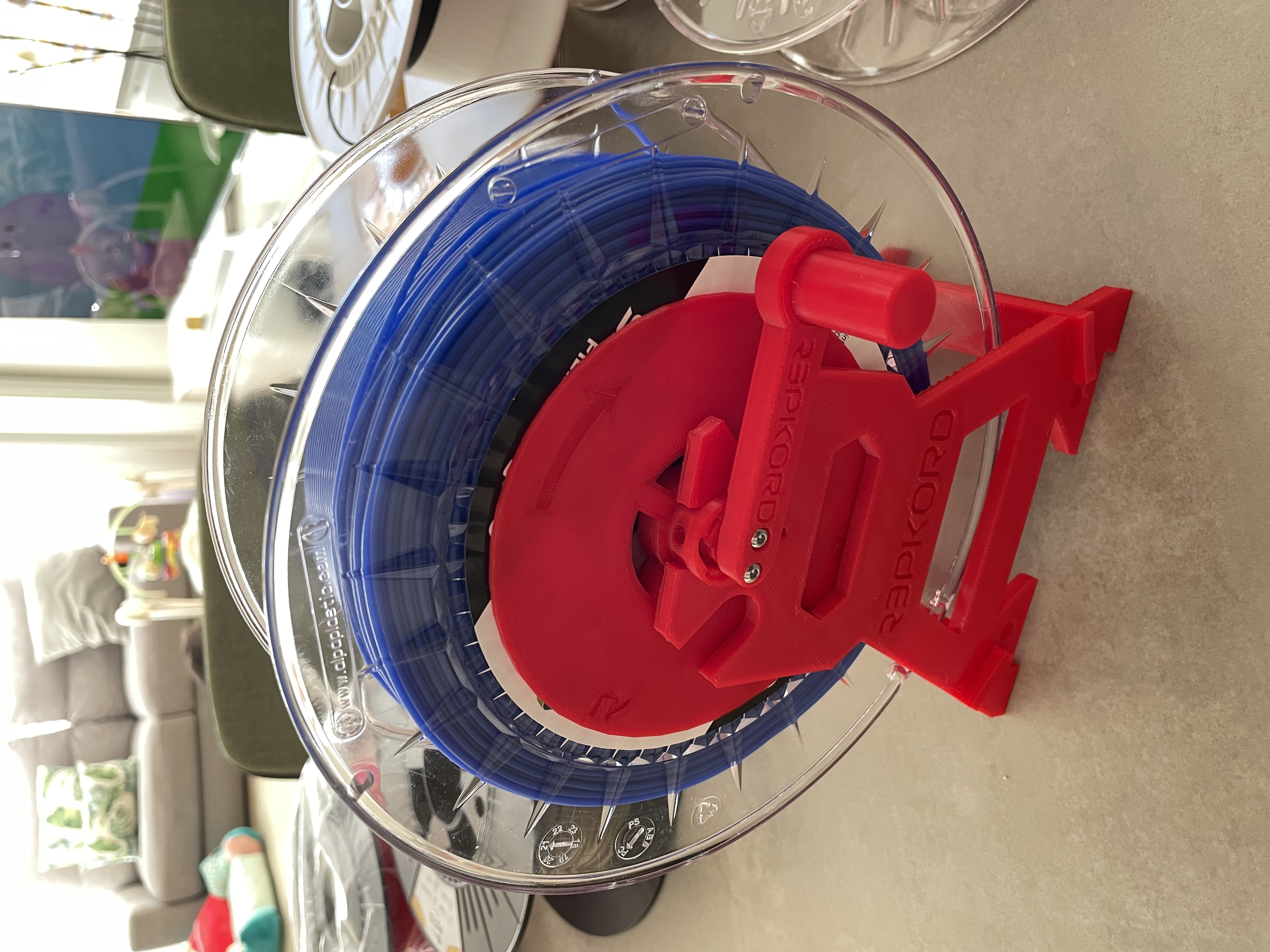 Spool adapter