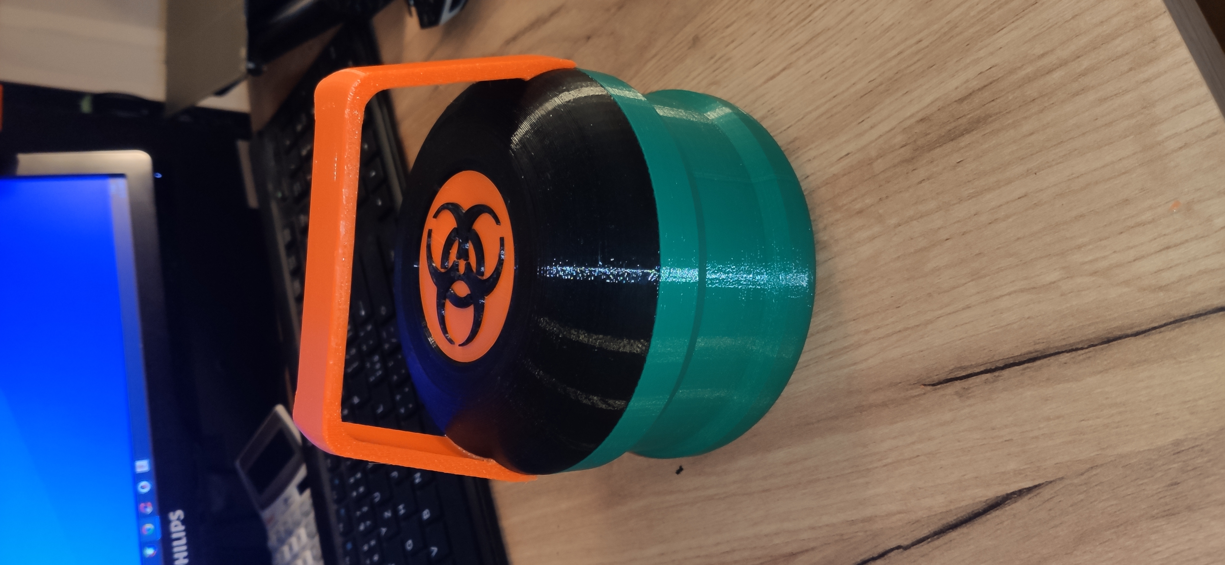 Biohazard container — thumbnail 4