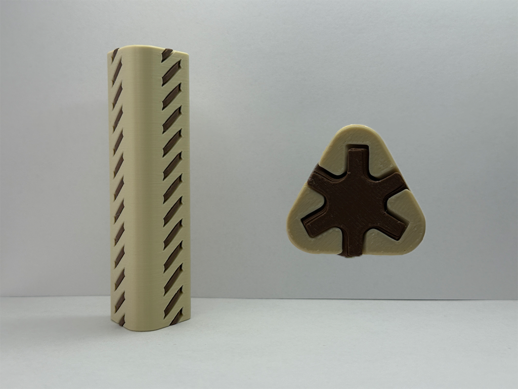 Taller Triangular Gear Passthrough