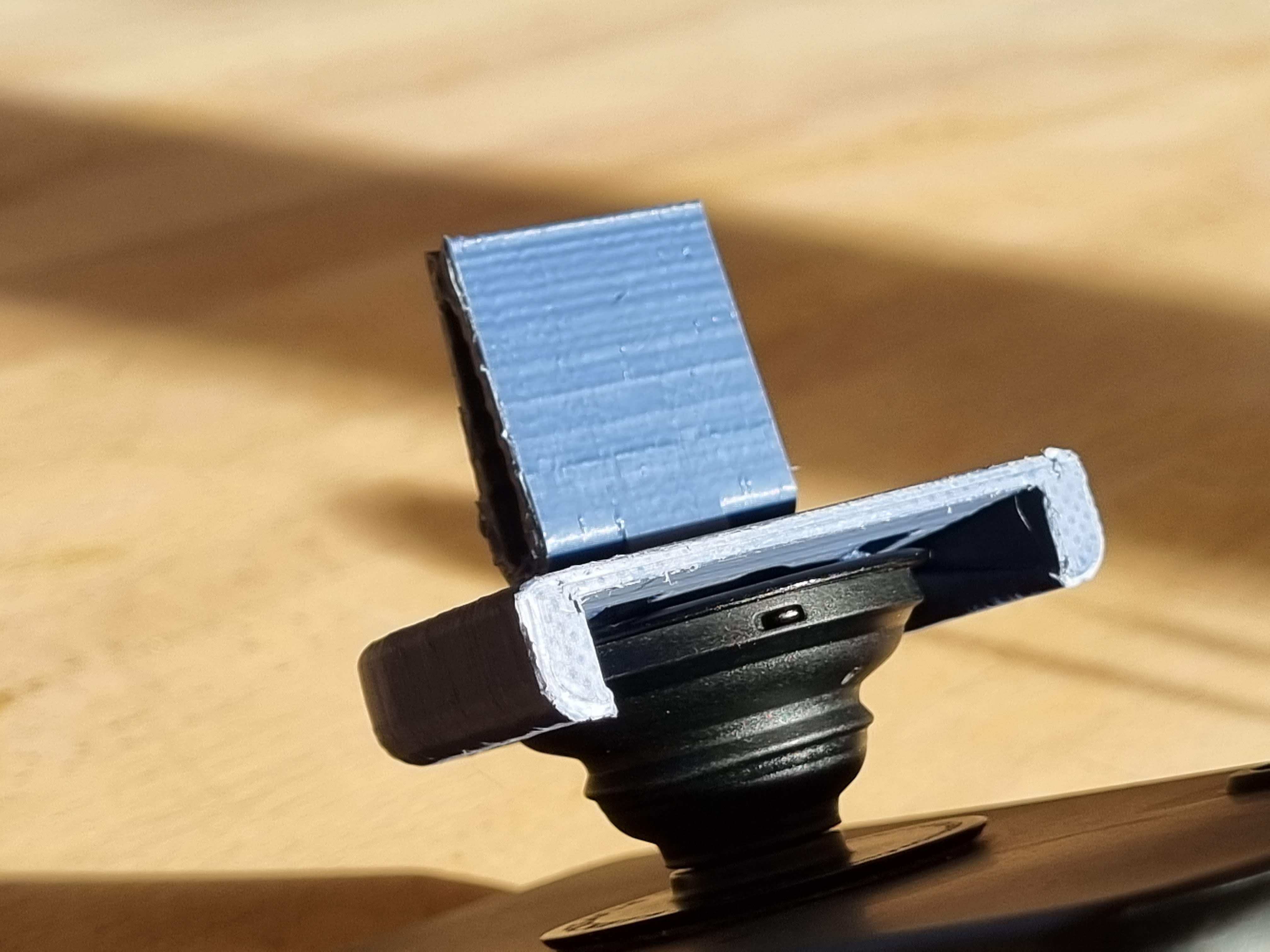 Miniatura 8 do modelo 3D Pop socket universal holder