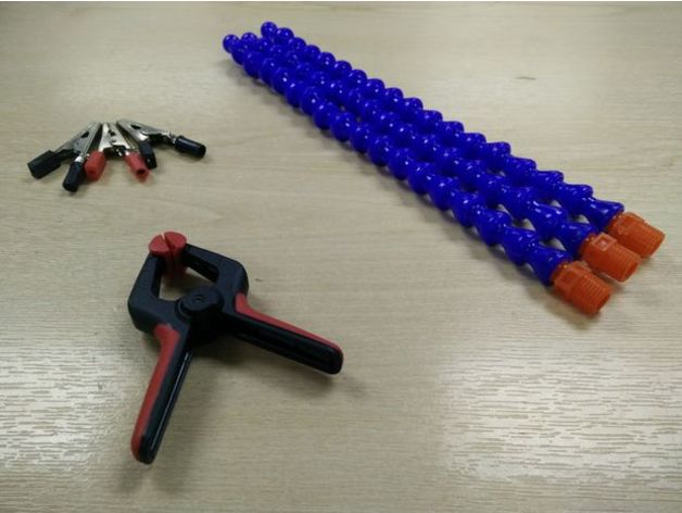 Miniatura 2 do modelo 3D Coolant Pipe Helping Hands