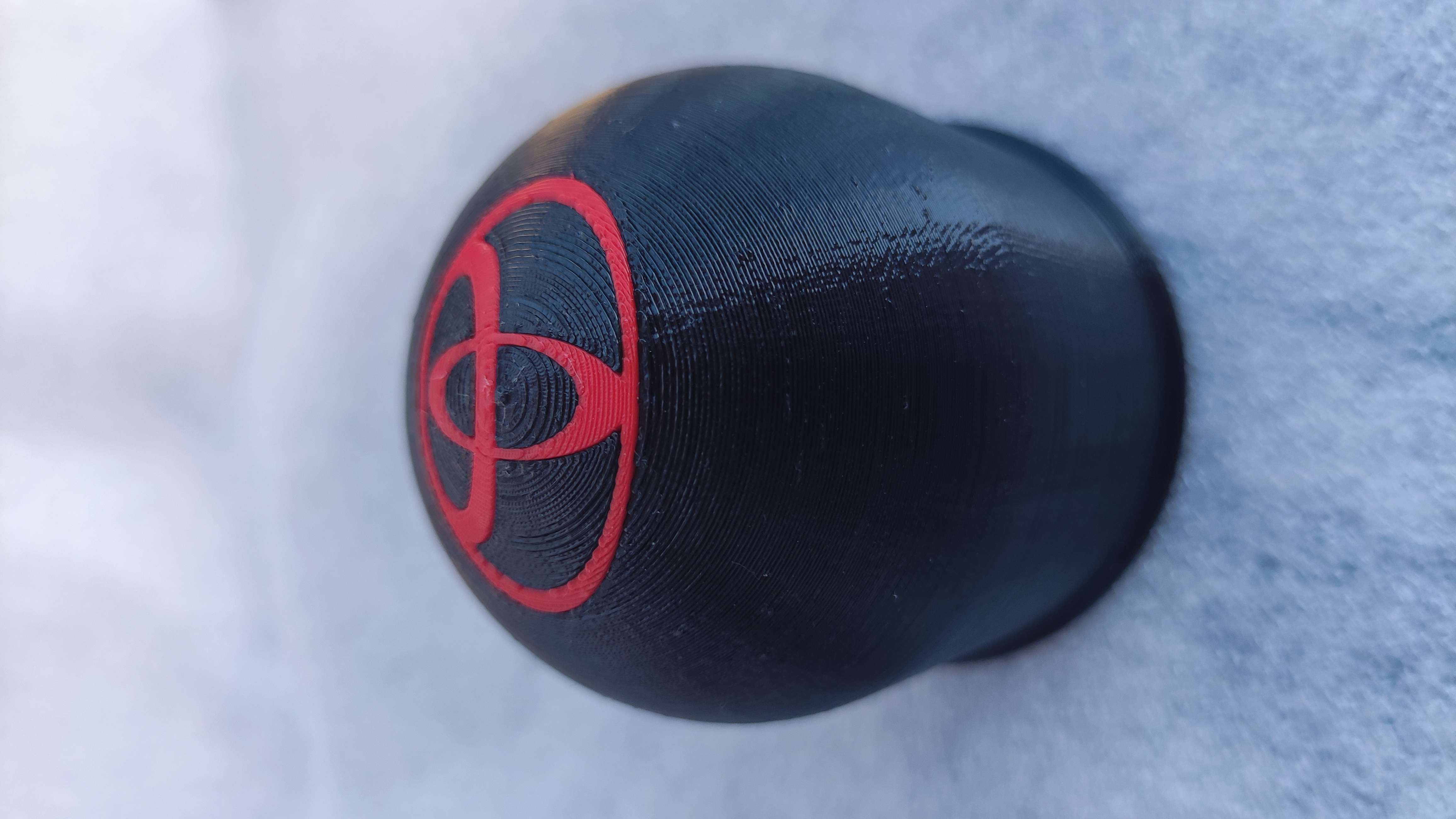 Krytka tažného /hitch ball cover/ Toyota