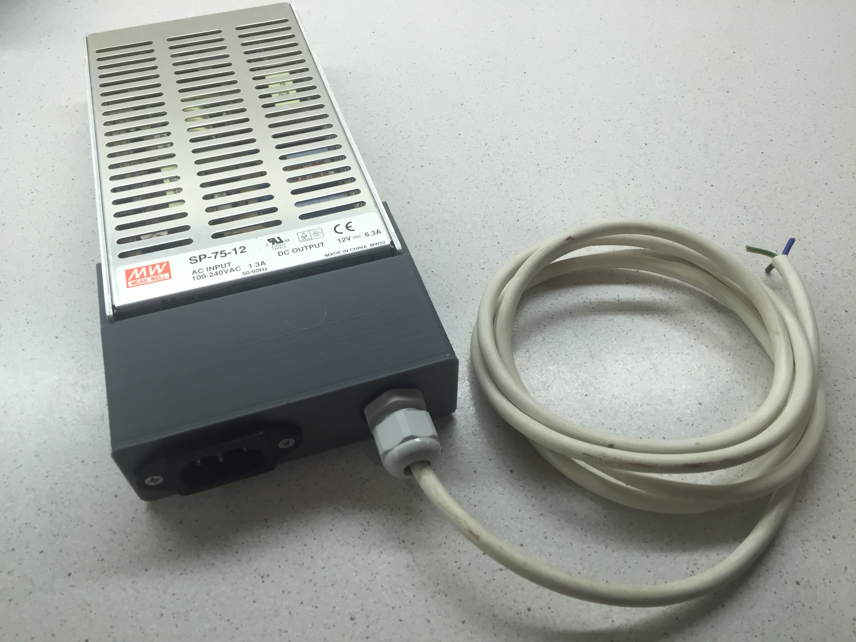 Customizable power supply cover