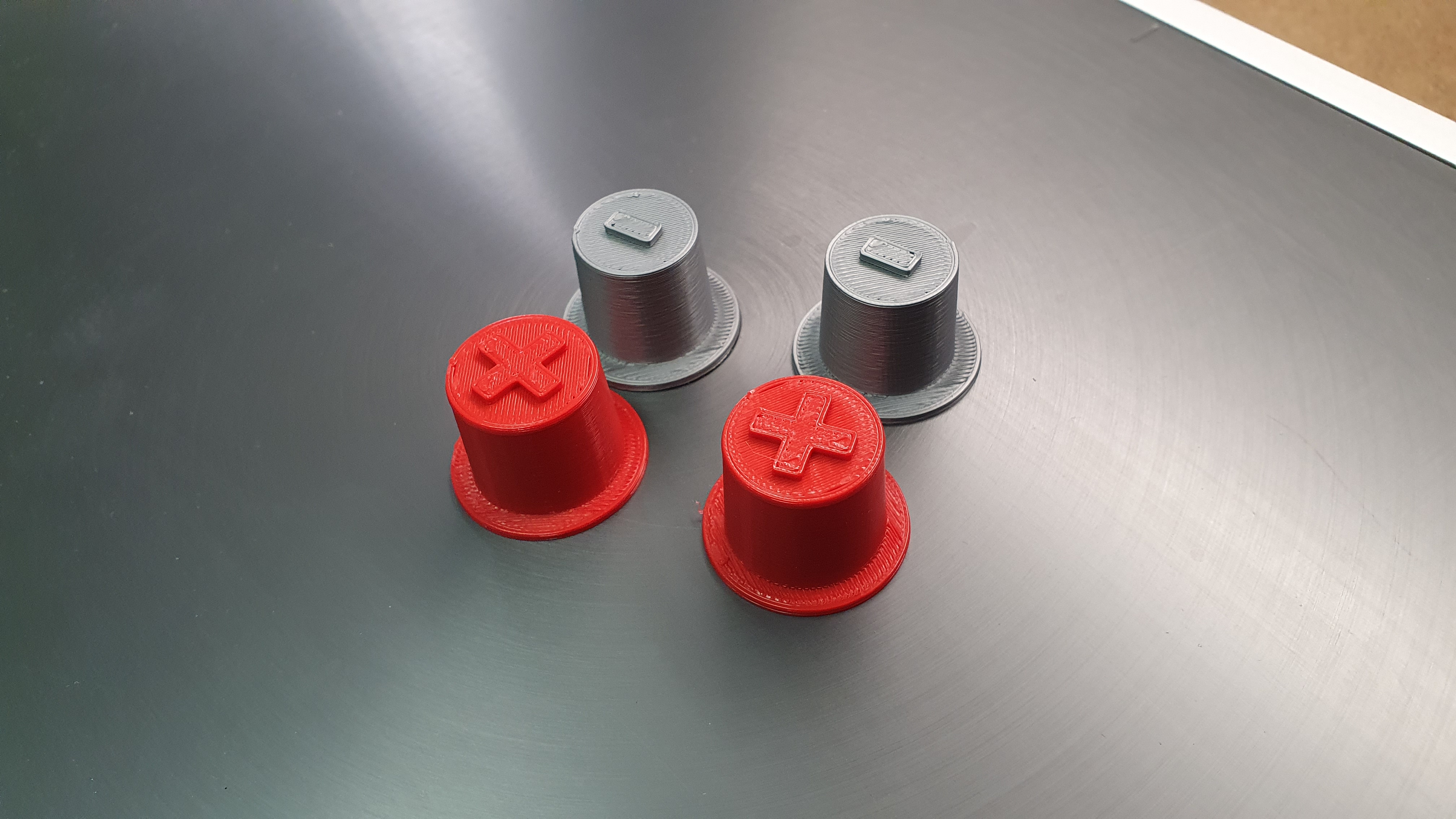 Pole protection for car batteries