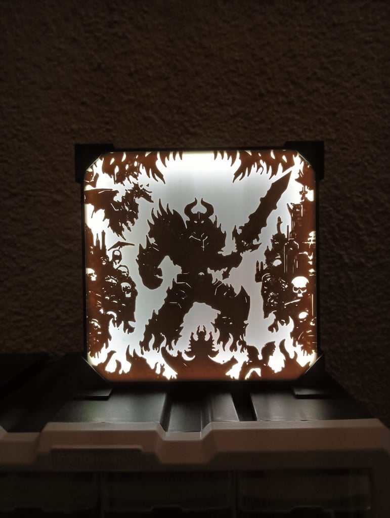 War Lamp/Deco (DIY) With Easy Solution To Change Front !