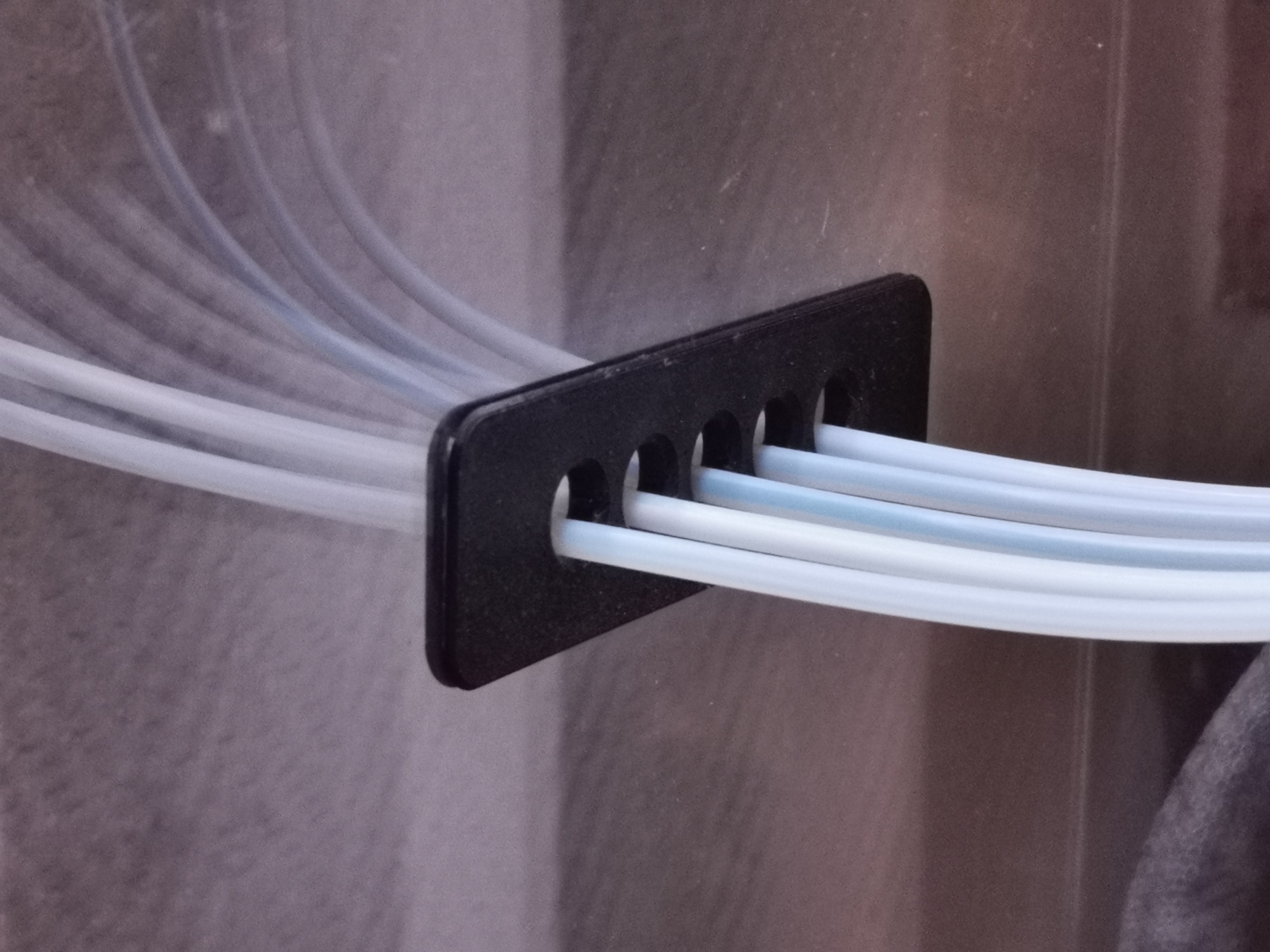 Enclosure Filament Inlet for MMU2S