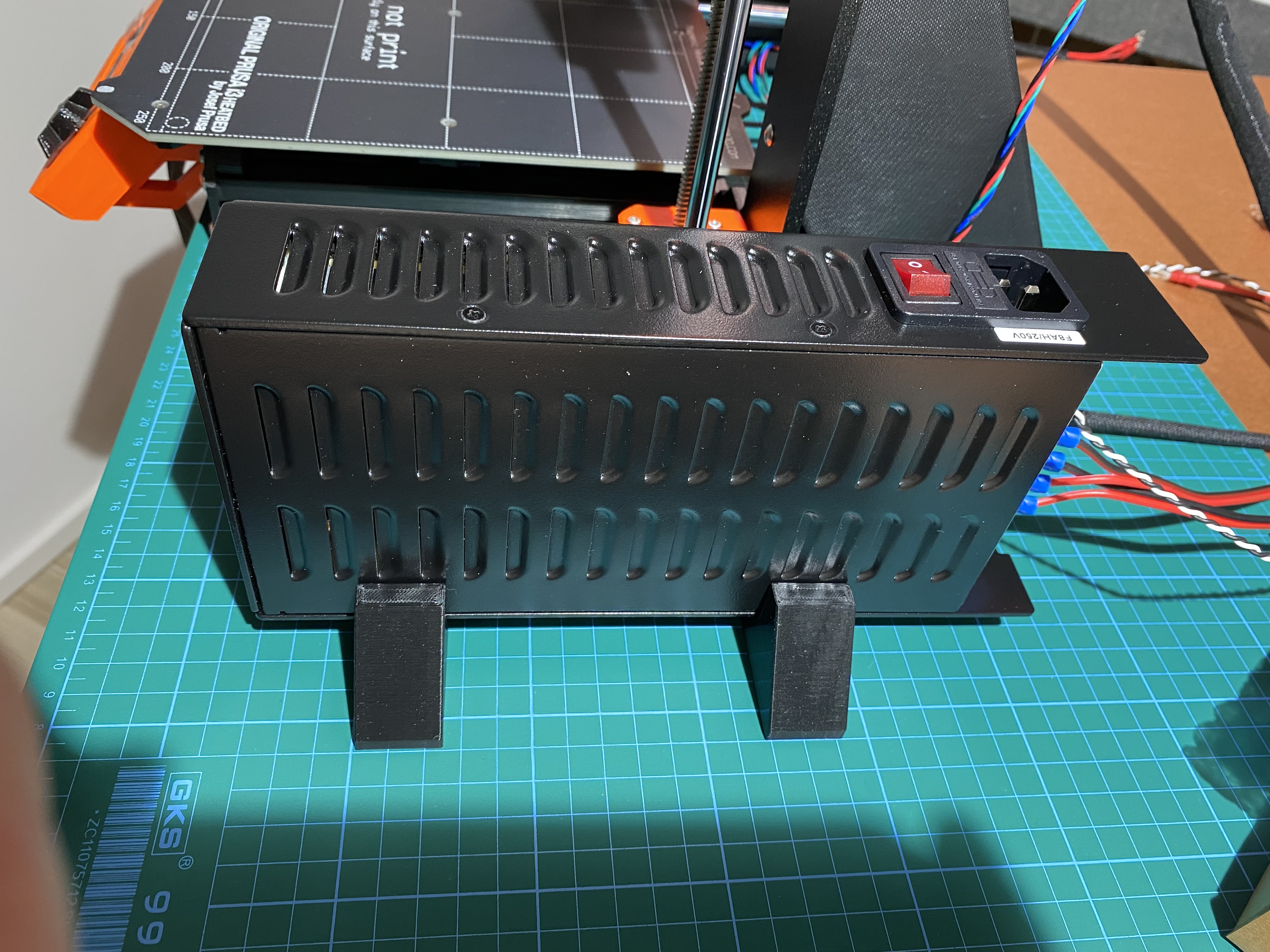 Black PSU foot holder stand
