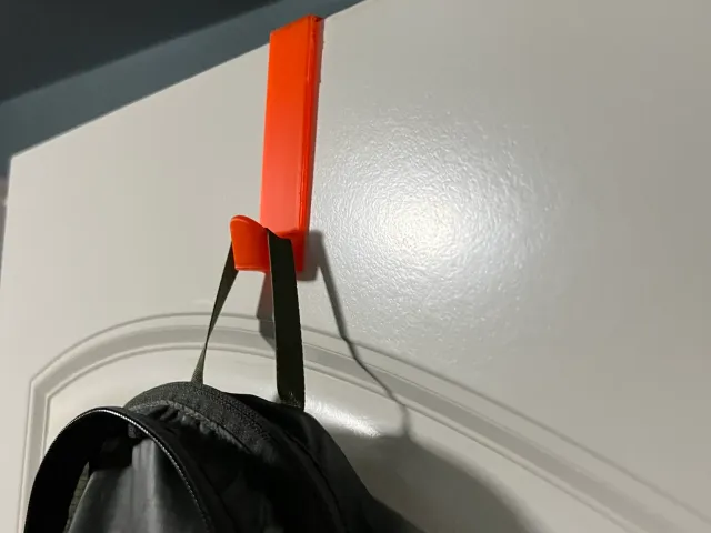 Simple over the door hook