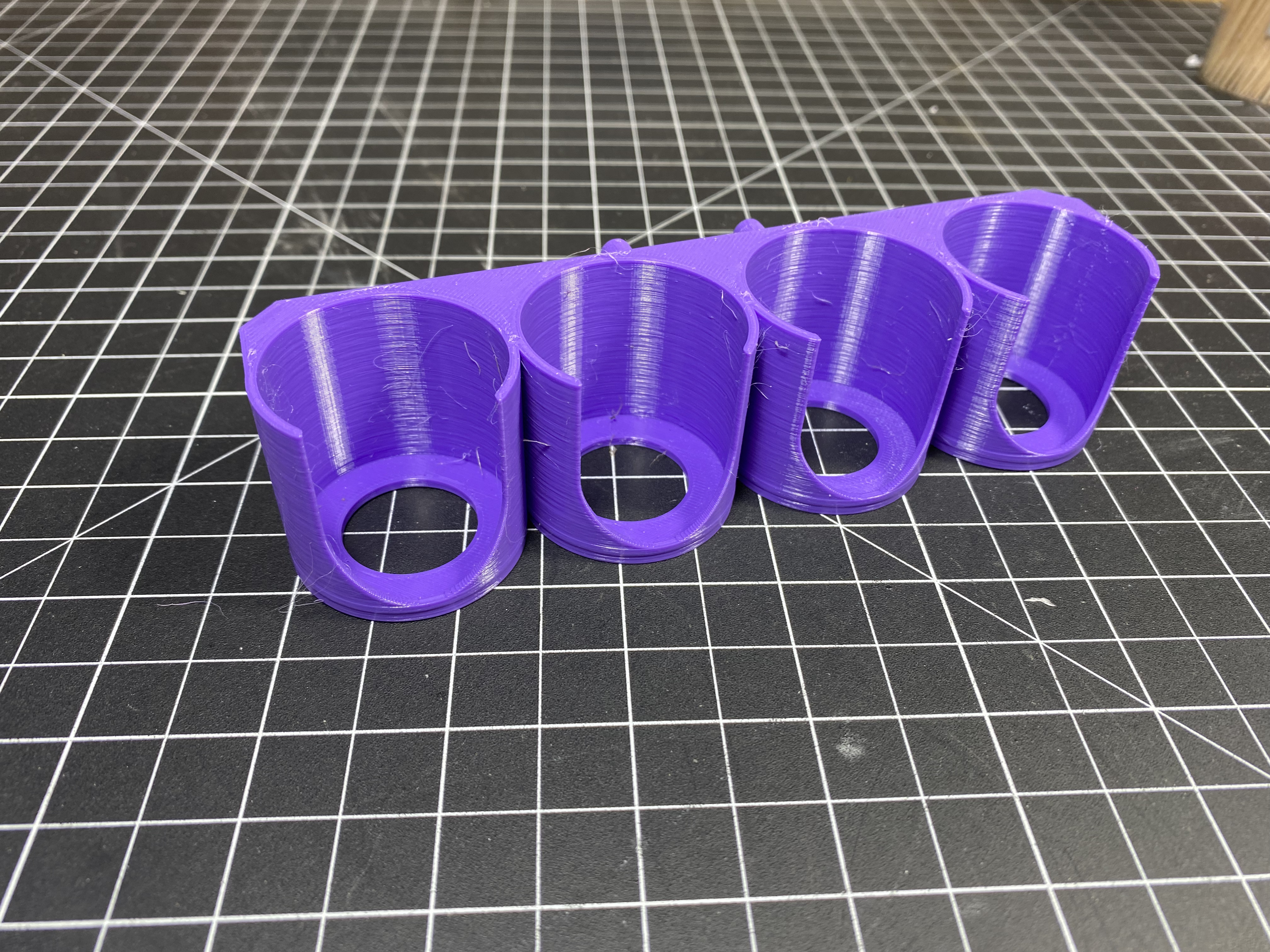 Mr Hobby / Tamiya 10mm bottle holder Pegboard