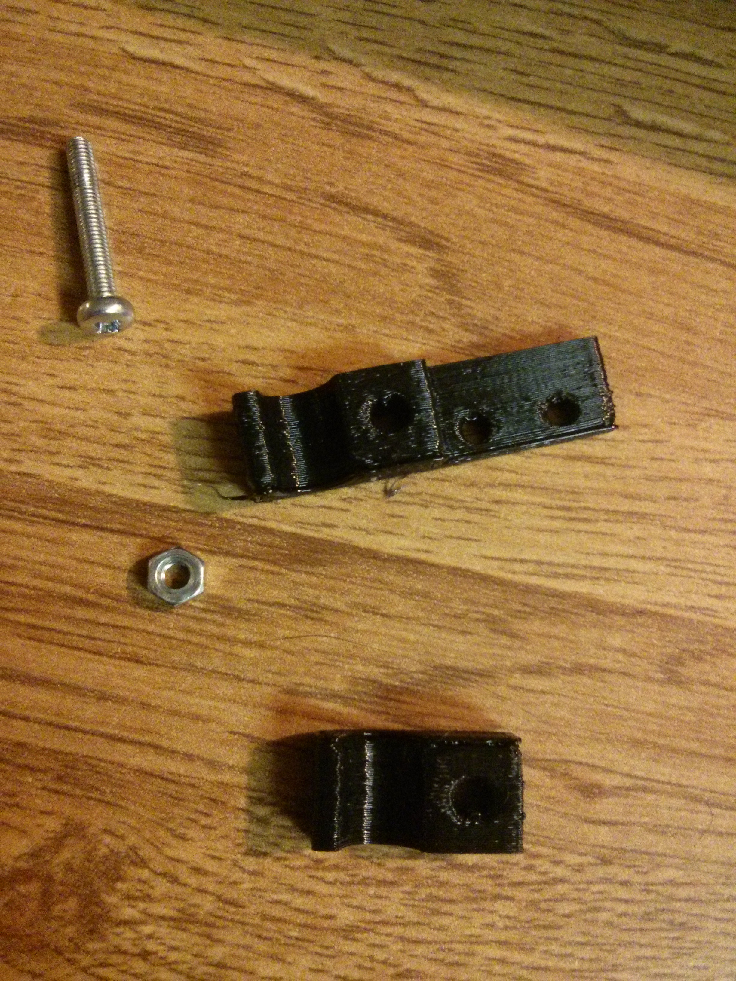 Miniatura 3 do modelo 3D Simple Z-Axis Endstop holder