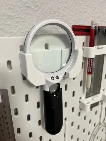 Magnifying glass holder for SKÅDIS pegboard