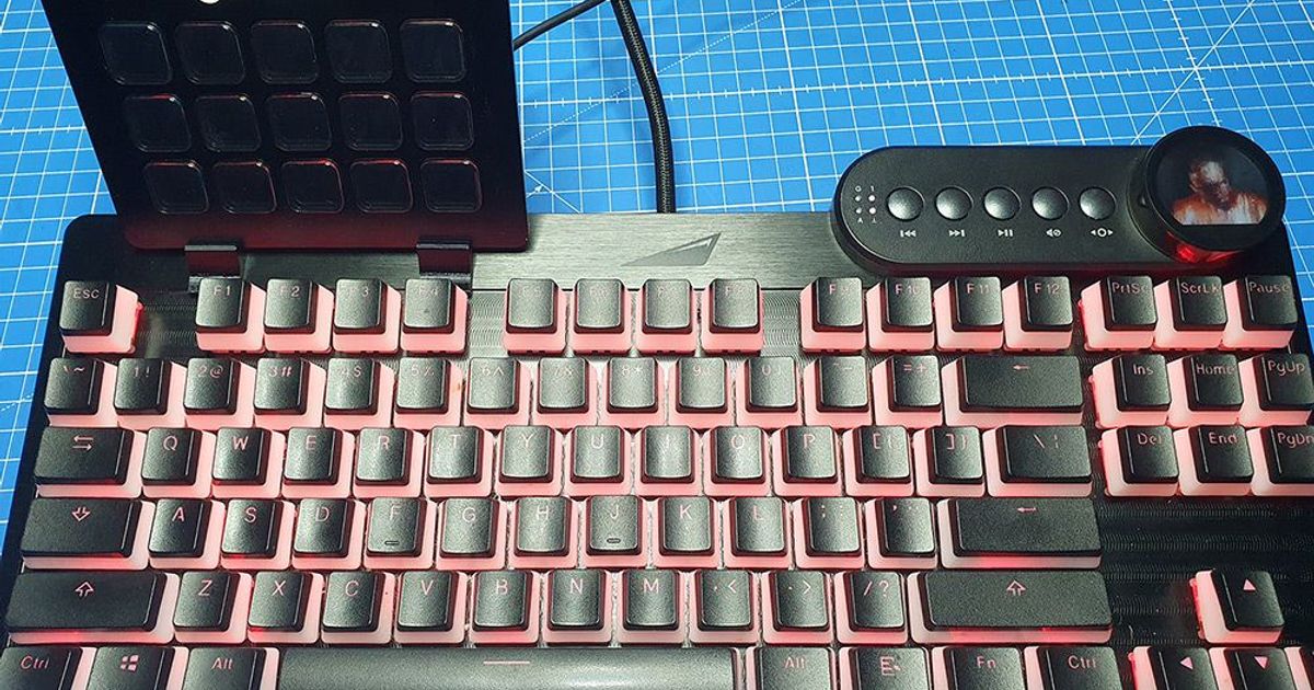 Stream deck keyboard mount mountain gg everest keyboard by chrotesque
