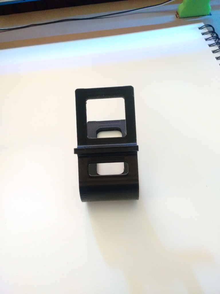 Miniatura 12 do modelo 3D Steam Controller Stand (rounded corners)