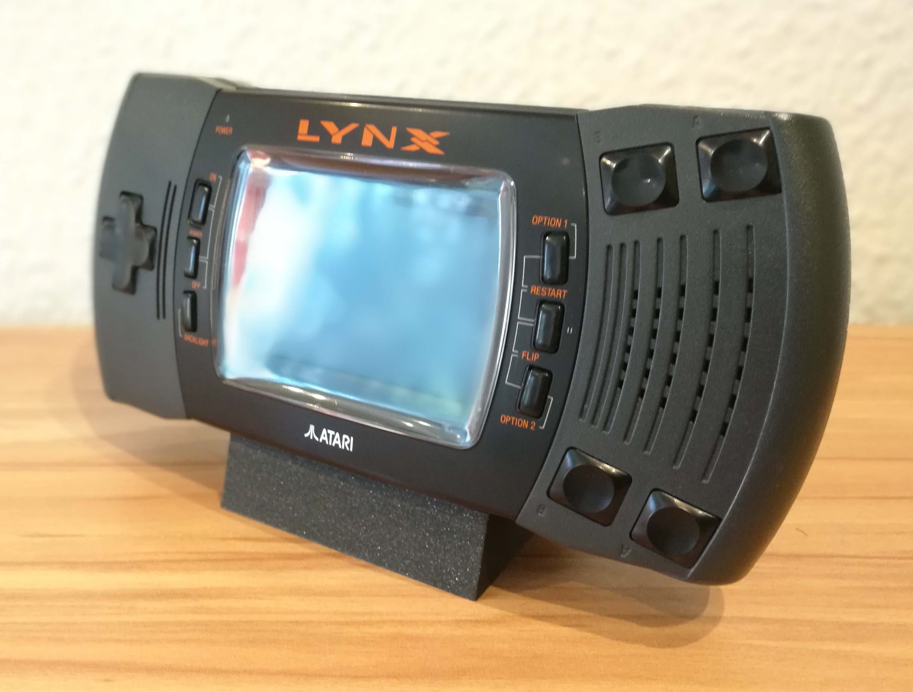 Atari Lynx II Display Stand