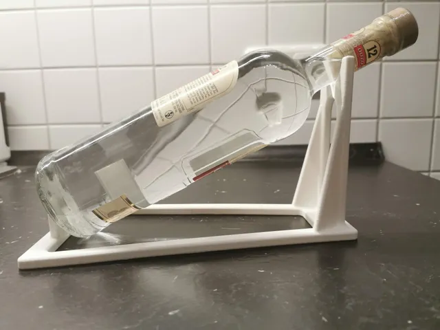 Diagonal Bottle Stand for Freezer