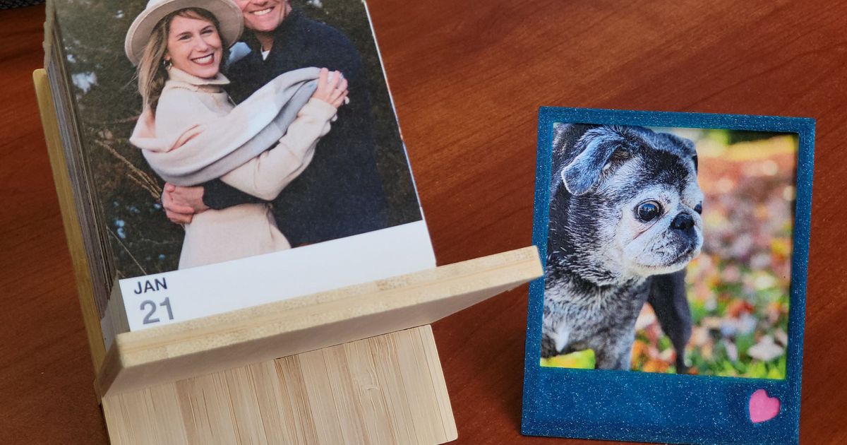 Minimalist Frame for Social Print Studio day calendar by Weaver3294 Download free STL model