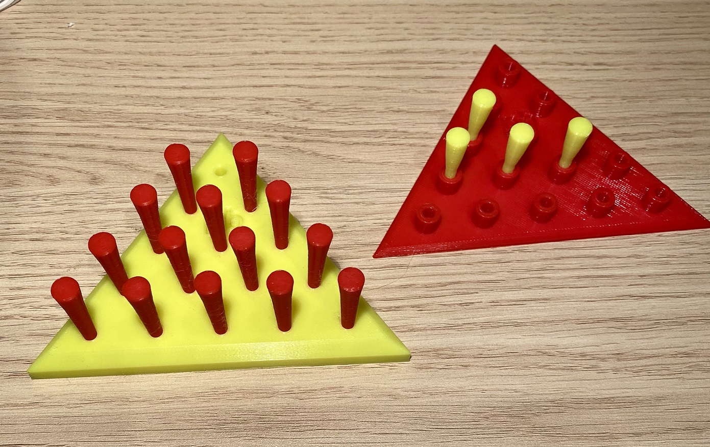 Solitaire triangle Solitär