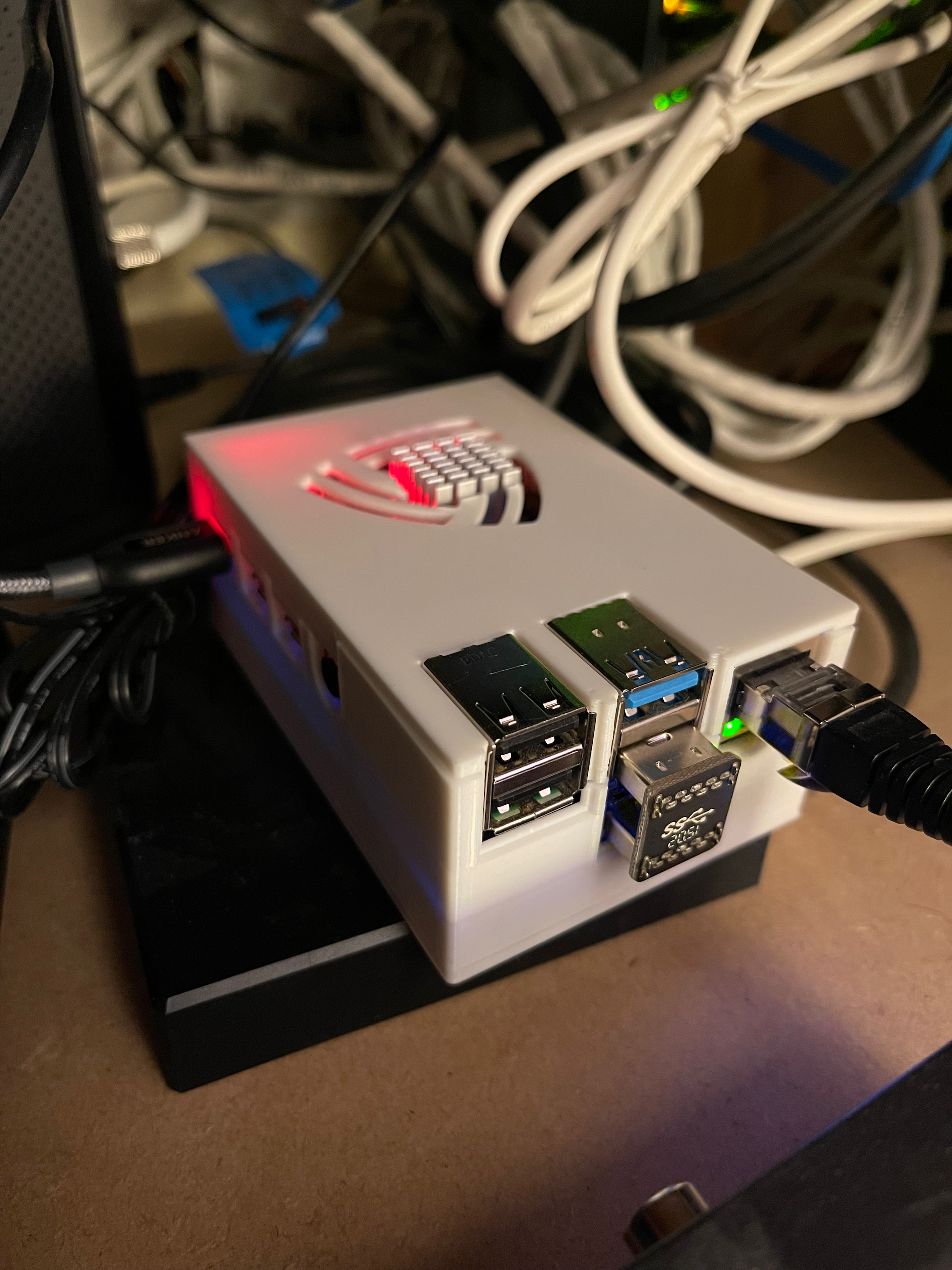 Raspberry Pi 4 SnapFit Case Geekworm X857 SSD Board