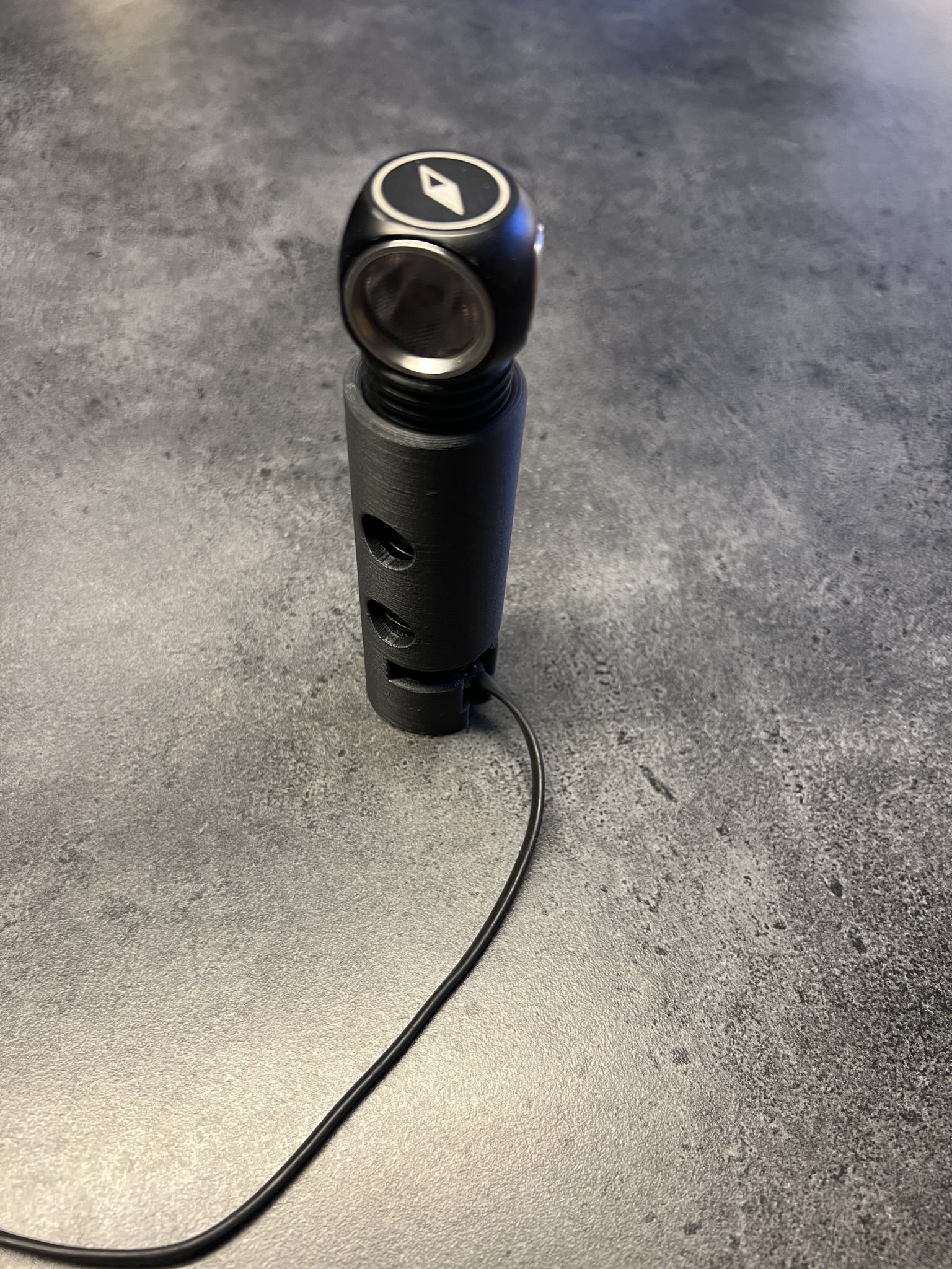 LUMONITE® Compass R