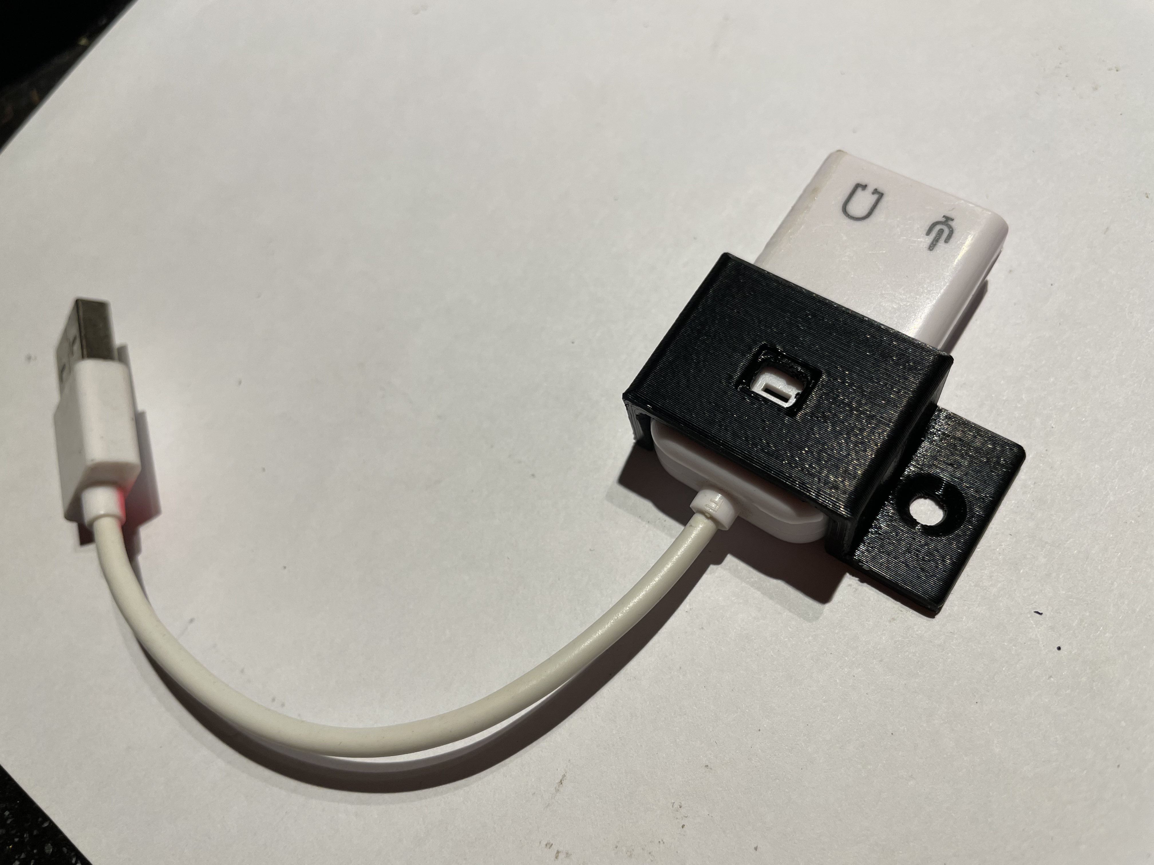 External USB audio card mount